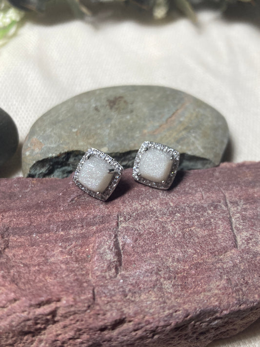 Square earrings